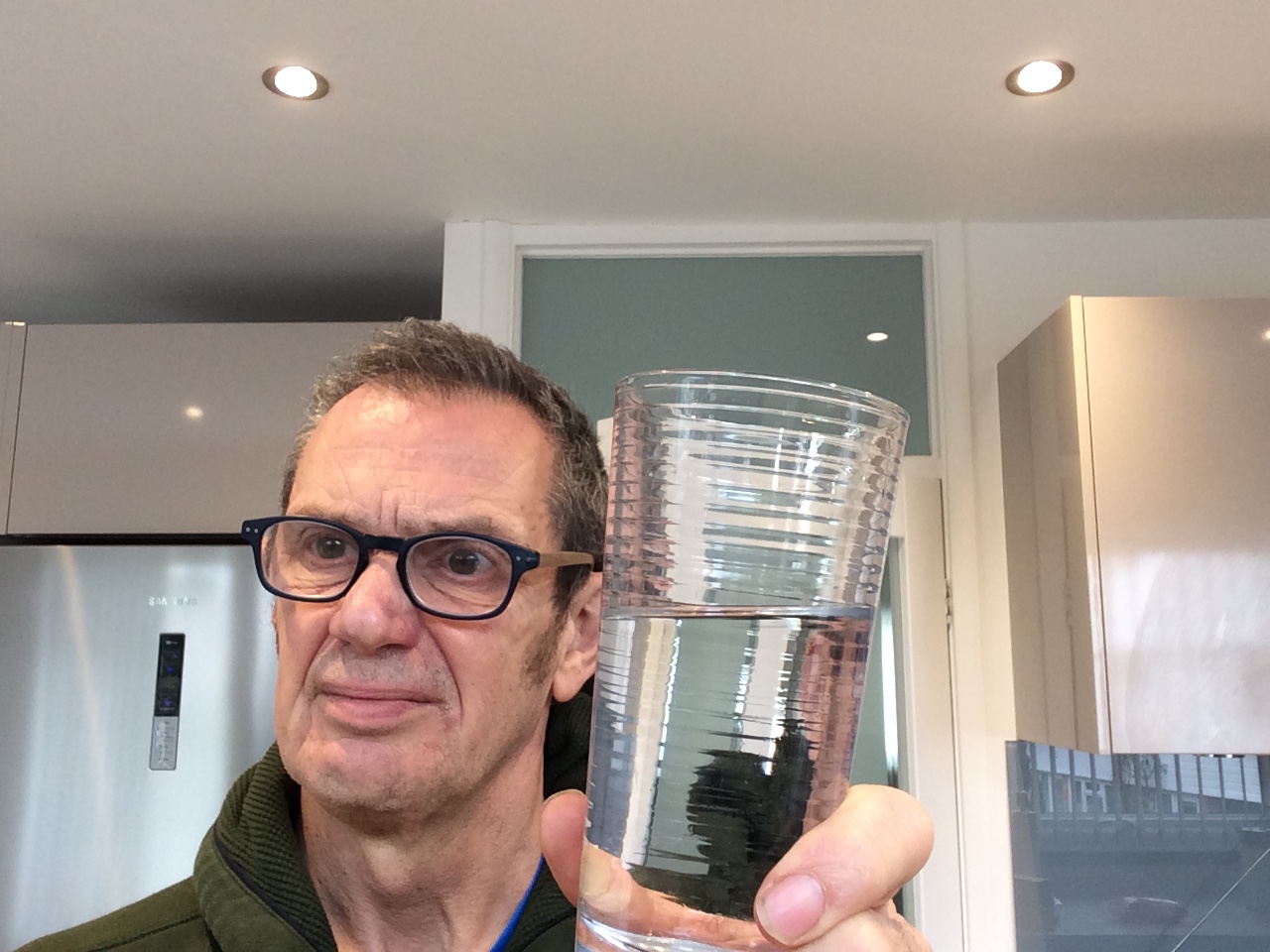 56E20376-DD93-49C2-9DB8-CC65646F83FE